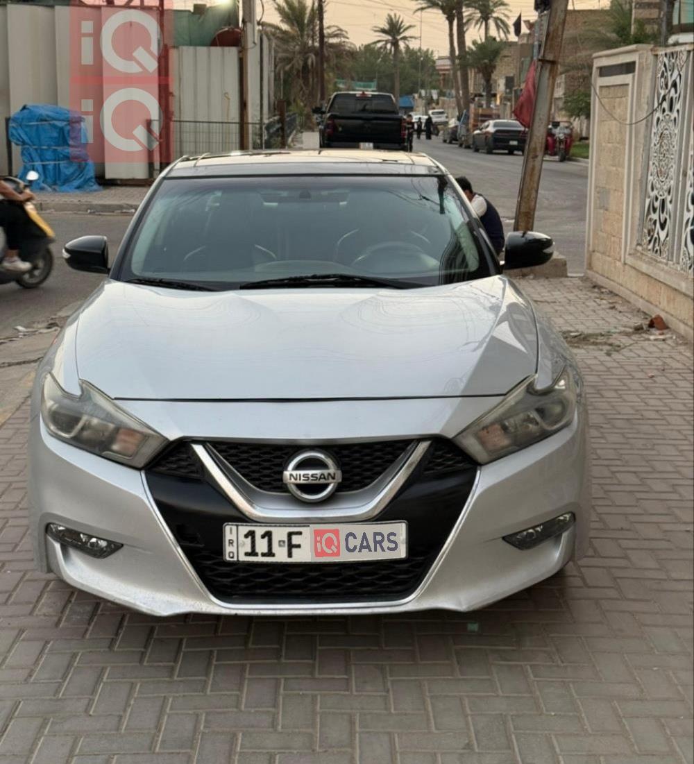 نیسان مەگزیما